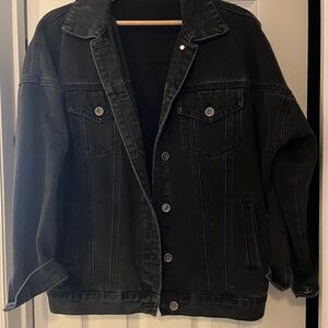 Women’s Oversized Black Denim Jacket